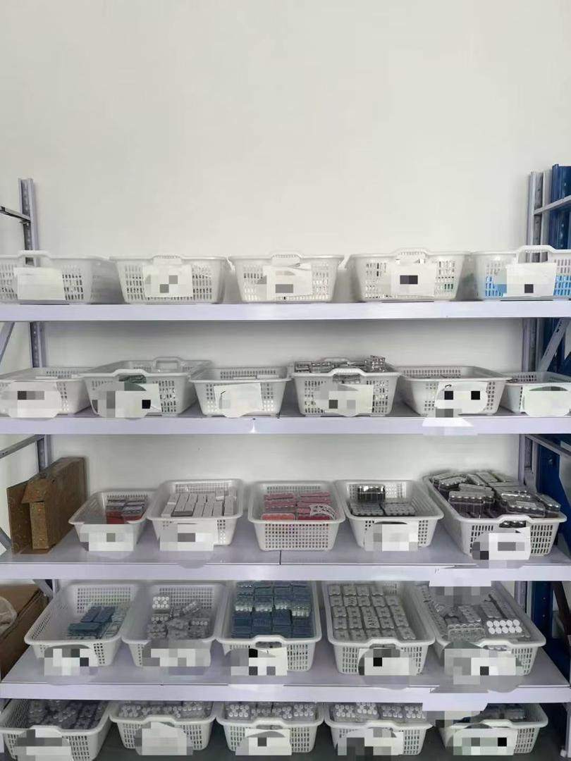 Temperature-controlled storage shelves